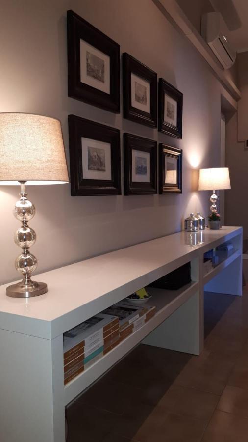 Villa Sul Lago Con Pontile Privato A Brenzone Sul Garda - Unique And Exclusive מראה חיצוני תמונה